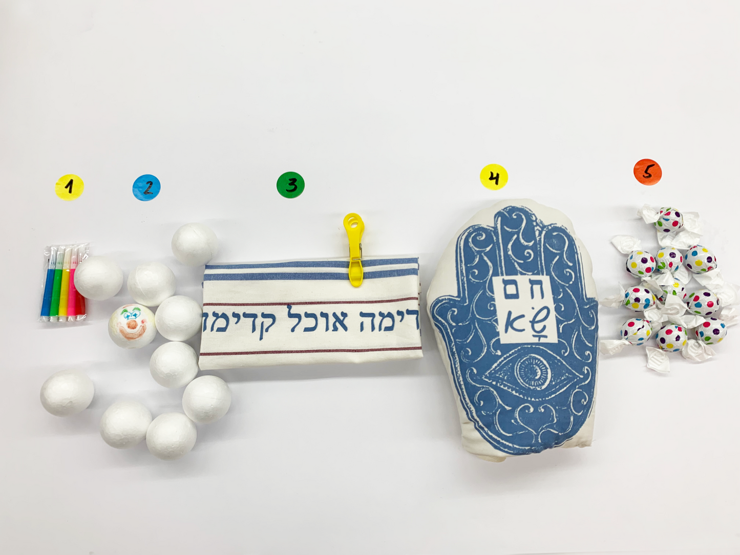 קופסה לפורים עם שוקולד